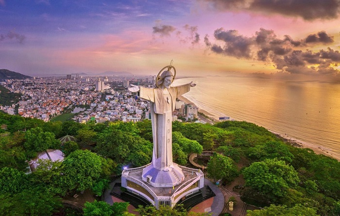 Tượng chúa Kito Vũng Tàu - tượng chúa Jesus lớn nhất châu Á